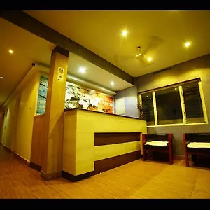https://north-grande.kerala-hotels.net