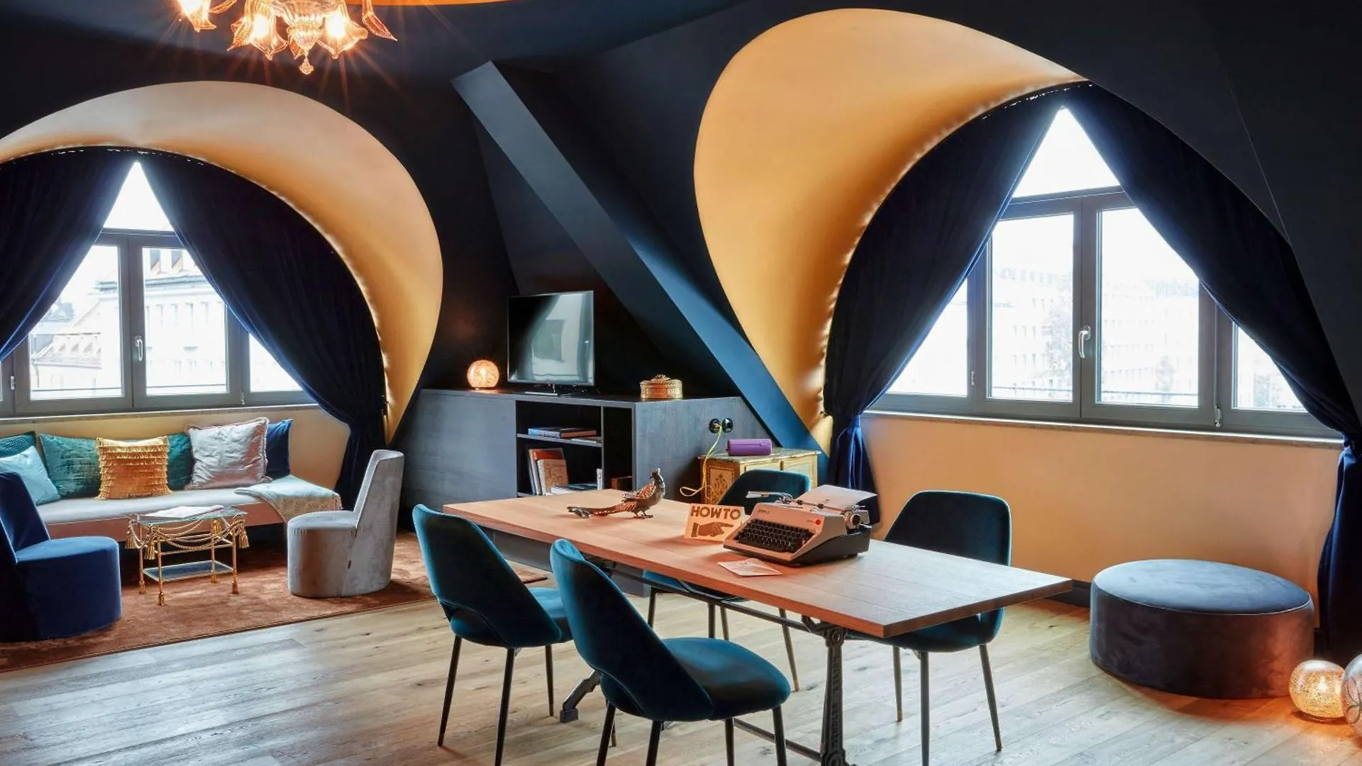 25Hours Hotel The Royal Bavarian Munich
