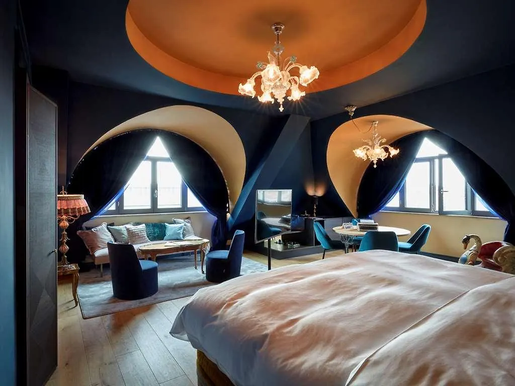 25Hours Hotel The Royal Bavarian Munich